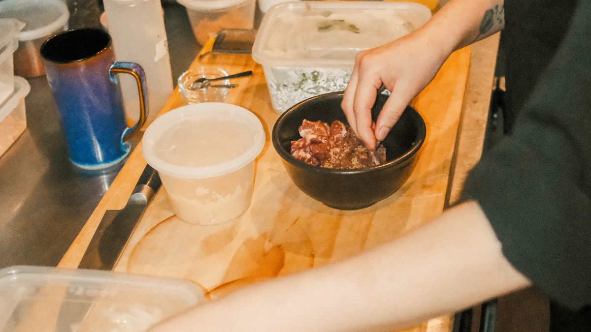 SOP Stock Opname Bahan Baku untuk Bakery Cafe
